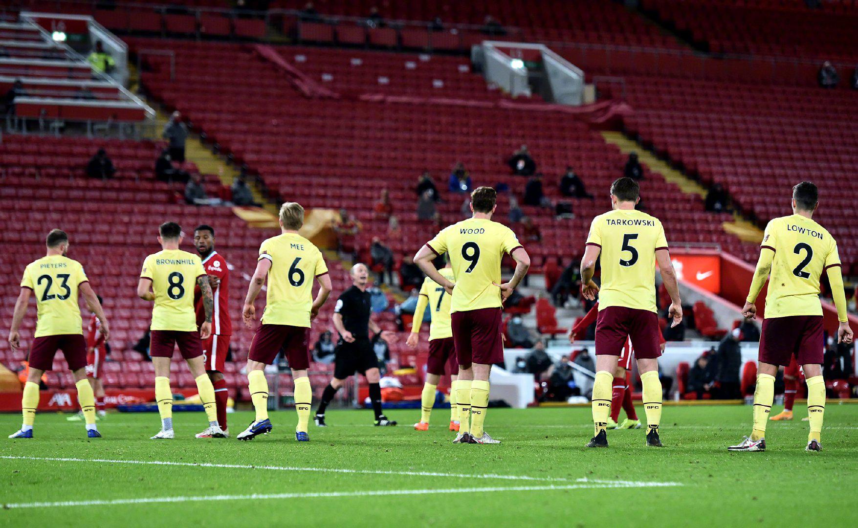 更是备受瞩 更是备受瞩